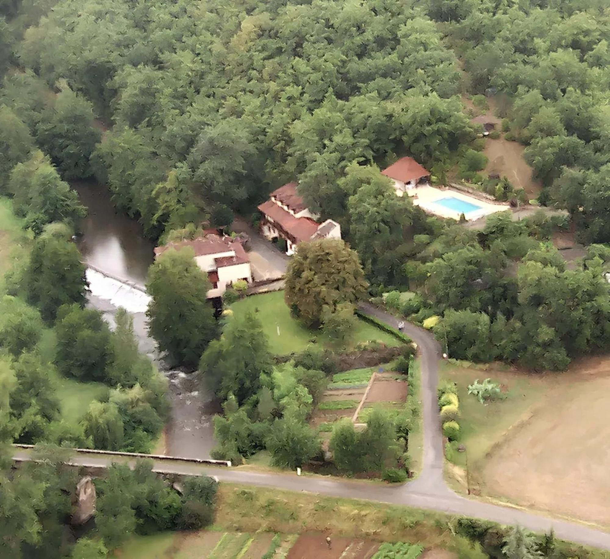 Villa Confortable A Milhars Avec Piscine Privee Luaran gambar